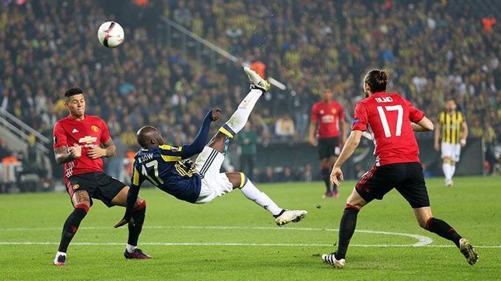 Fenerbahçeli Moussa Sow: Röveşatalar benim işim