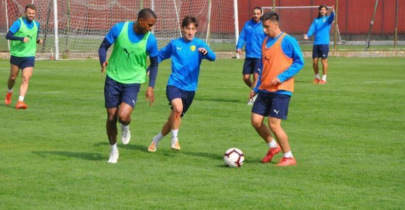 MKE Ankaragücü'nde Fenerbahçe maçı hazırlıkları sürdü