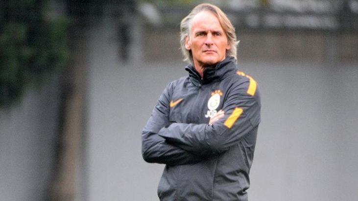 Galatasaray'dan Riekerink'e tek şart!