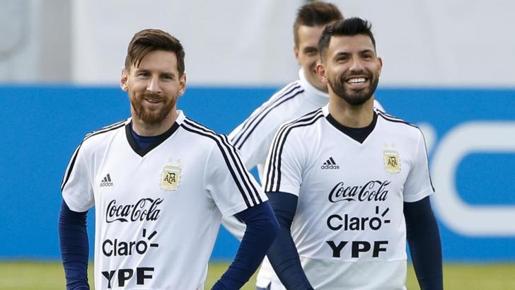Barcelona'nın Messi'yi takımda tutma planı: Sergio Agüero
