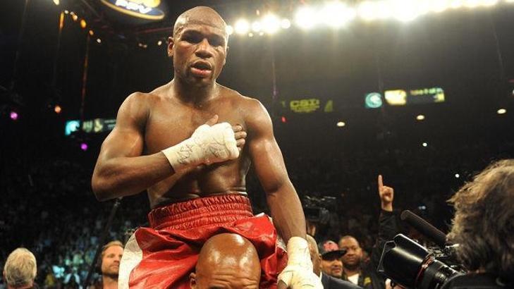 Mayweather yine kazandı