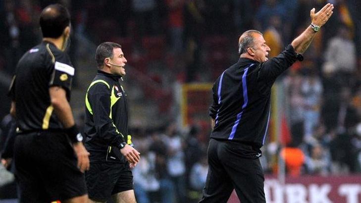 Terim'e 3 maç ceza