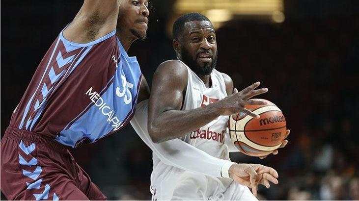Galatasaray'da Justin Dentmon affedildi
