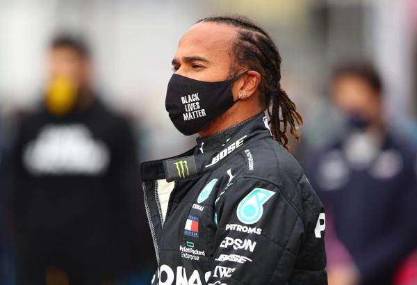 Formula 1'de Lewis Hamilton, Michael Schumacher'i yakaladı