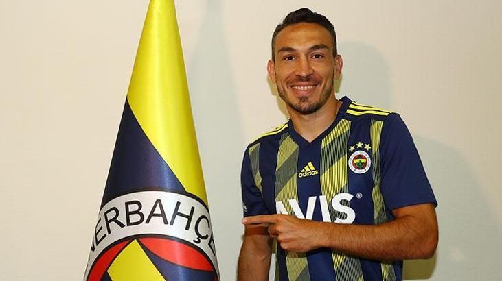 Mevlüt Erdinç forma bekliyor
