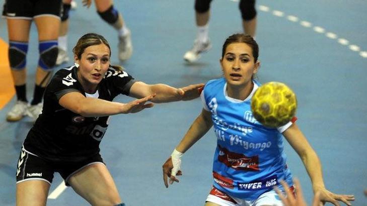 Muratpaşa iyi başladı: 35-29