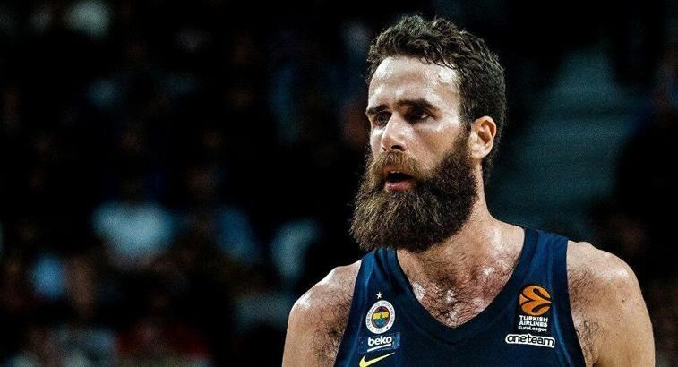 Gigi Datome'den corona virüsü çağrısı
