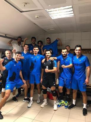 Karacabey Belediyespor'da liderlik sevinci