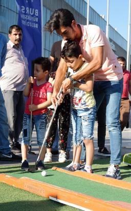 Bursa'da şehir merkezinde golf keyfi