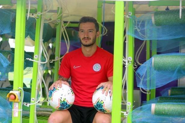 Rizesporlu Oğulcan: Takım içinde uyum sorununu kısa sürede aştık