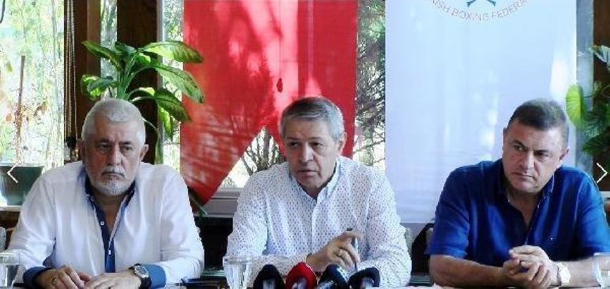 Boks Federasyonu Başkanı Eyüp Gözgeç: Tüm salonlarımız kadınlarımıza ve kızlarımıza ücretsiz ve açık