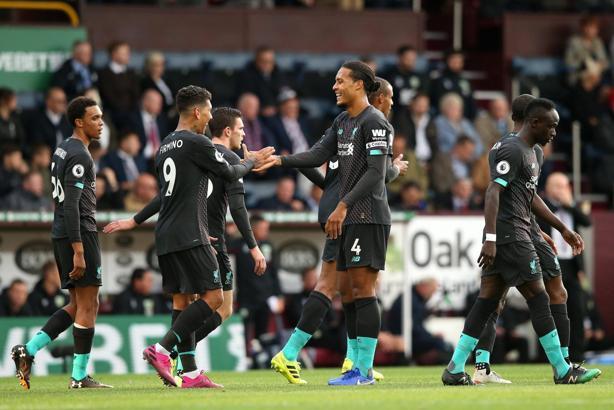 Liverpool 13 lig maçı kazanarak rekor kırdı!