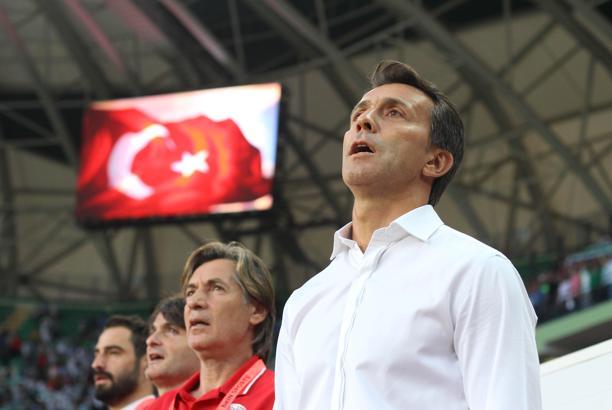 Bülent Korkmaz: Zor bir deplasmandan puanla dönmek önemliydi