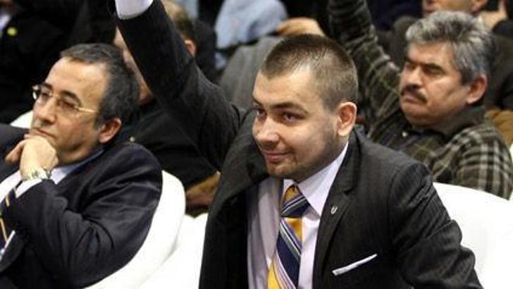 Ahmet Gökçek yeniden başkan