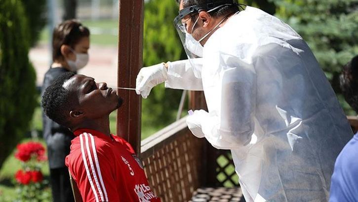 Sivasspor 10. kez corona viüs testi yapıldı