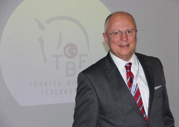 Atıf Bülent Bora: Pandemi hepimize zor günler yaşattı