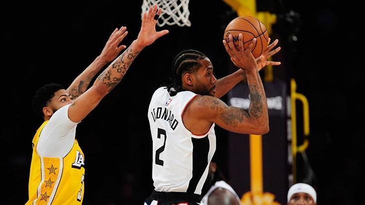 Los Angeles derbisini Clippers kazandı