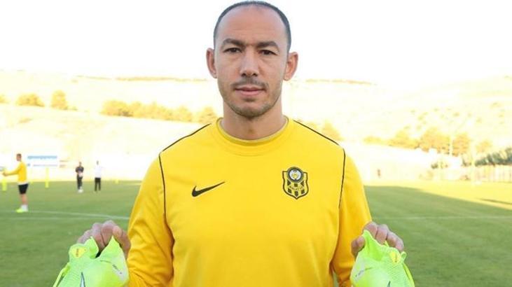 Umut Bulut lig tarihine geçti