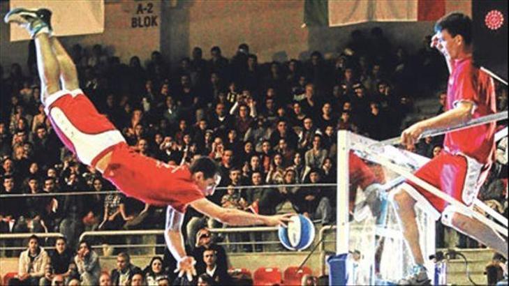 All-Star'ın rengi kırmızı