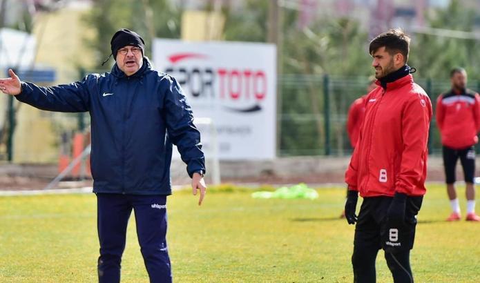 Uşakspor, Play-Off potasından yine çıktı