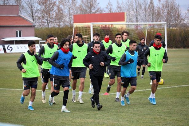 Kayserispor 3 eksikle Trabzonspor maçı hazırlıklarını sürdürdü