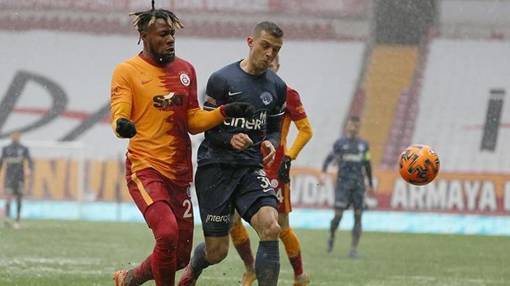 Galatasaray'da Luyindama formayı kaptı