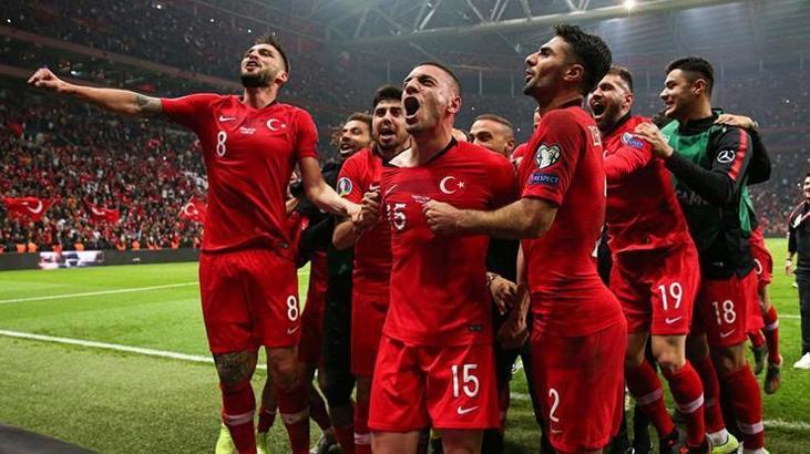 Son dakika haberi..Sivas'ta Milli heyecan! Türkiye - Macartistan