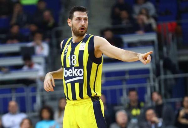 SON DAKİKA | Fenerbahçe'den ayrılan Egehan Arna Beşiktaş'ta