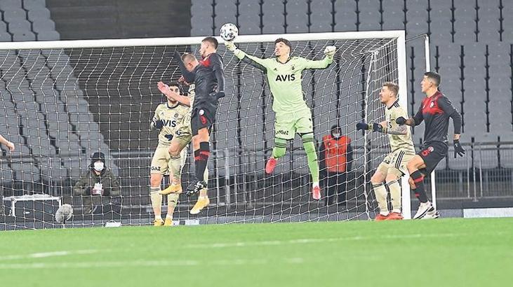 Altay kurtarıyor Fenerbahçe kazanıyor!