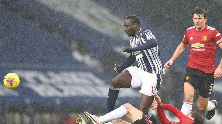 Mbaye Diagne ilk golünü Manchester United'a attı