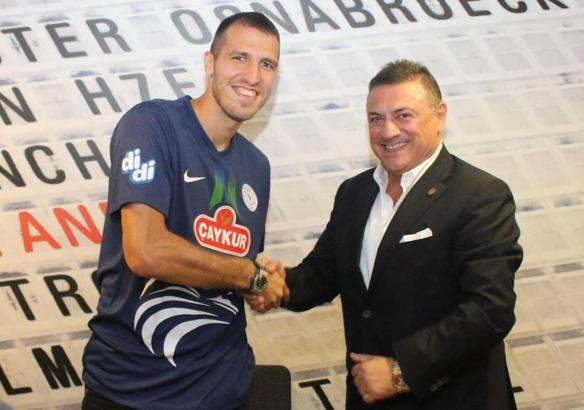 Çaykur Rizespor forvetini buldu
