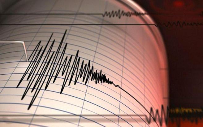 İstanbul'da deprem mi oldu? Marmara'da 3,2 büyüklüğünde deprem