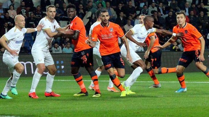 Mehmet Topal tarihe geçti! Üç farklı takımla şampiyon..