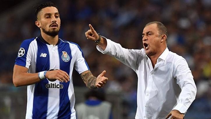 Real Madrid Alex Telles'in peşinde