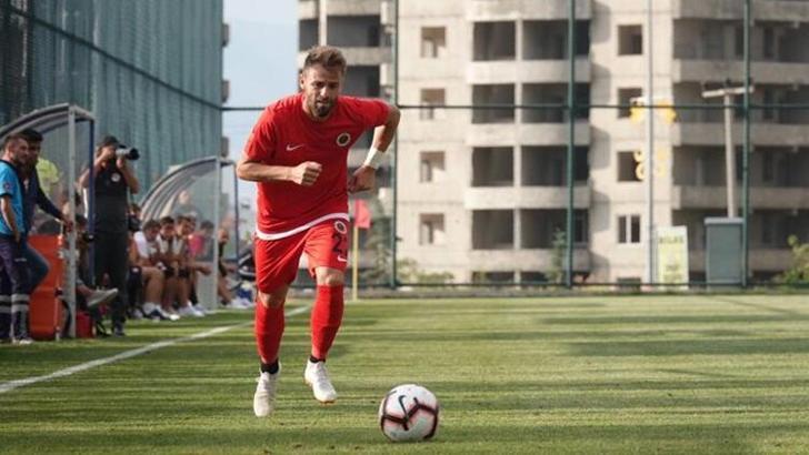 Erdem Özgenç, 10 gün aranın ardından Gençlerbirliği'ne döndü