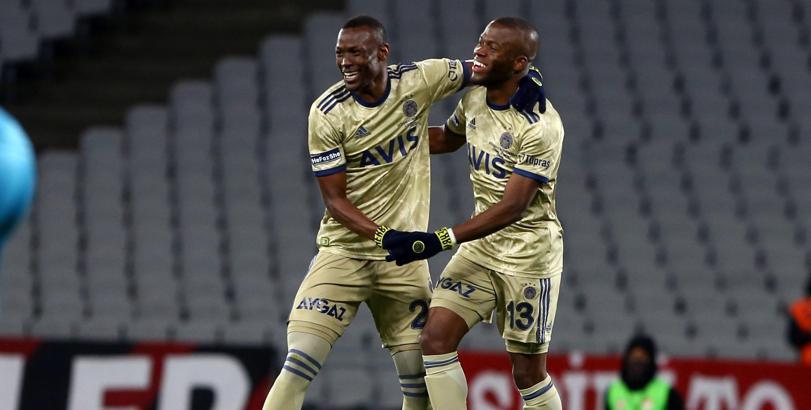 Fenerbahçe'de Enner Valencia gollerine devam ediyor