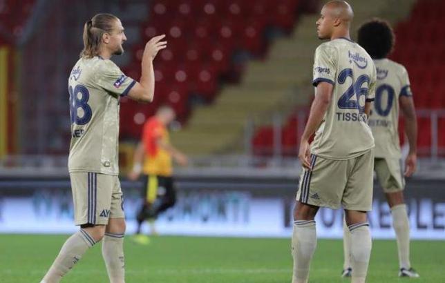 Fenerbahçe'de Marcel Tisserand 5 maç sonra sahada