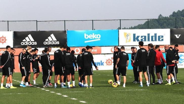 Beşiktaş'ta Abdullah Avcı'dan oyuncularına: Derbiyi hemen unutun!