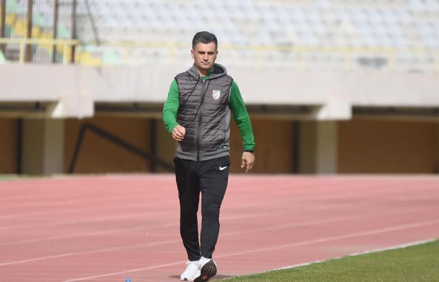 Karşıyaka'da teknik direktör İbrahim Cezayir, reçeteyi yazdı
