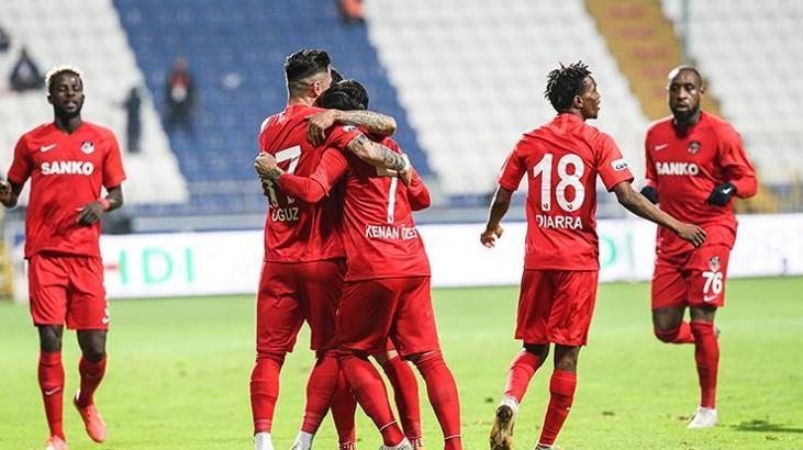 Gaziantep FK ilk sezonunda Gaziantepspor'u geride bıraktı