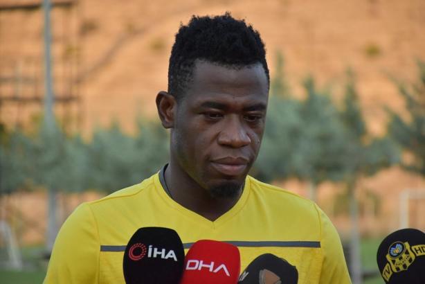 Yeni Malatyaspor'un yeni transferi Acquah: Şampiyonlar Ligi görebiliriz