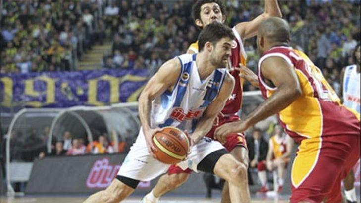 Son derbi Fener'in! 80-79