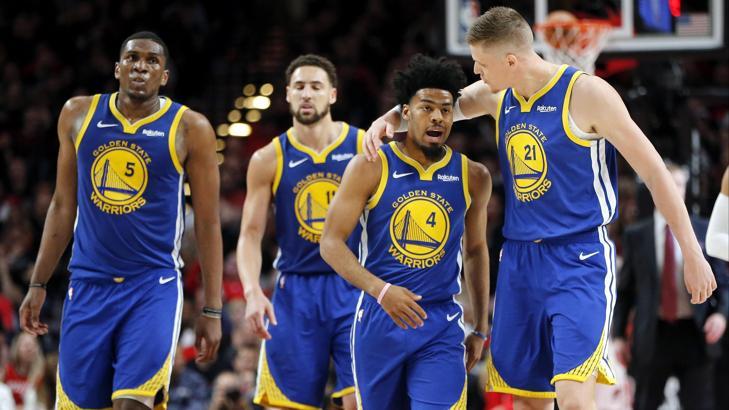 Golden State Warriors, konferans finalinde 3-0 önde