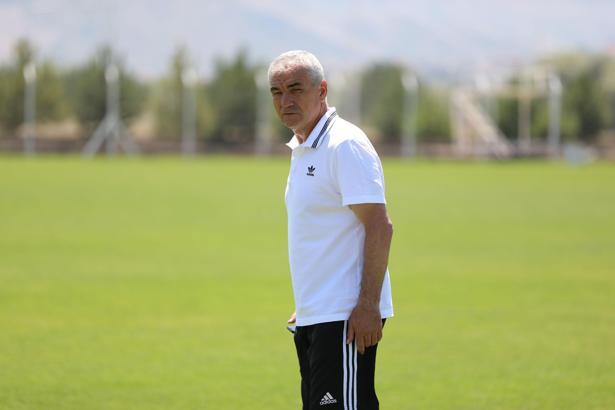 Rıza Çalımbay'dan fikstür tepkisi!