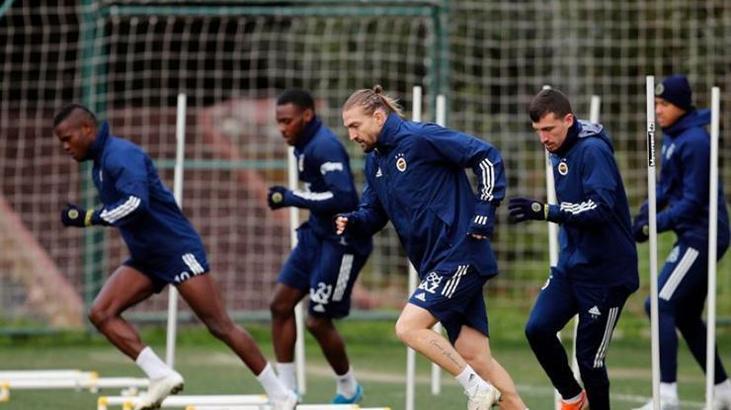 Fenerbahçe'den Gustavo ve Novak açıklaması