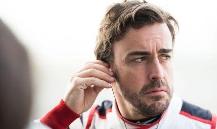 Formula 1 pilotu Fernando Alonso, çenesinden ameliyat edildi