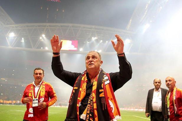 Fatih Terim'den şampiyonluk paylaşımı: Look at the Tabela