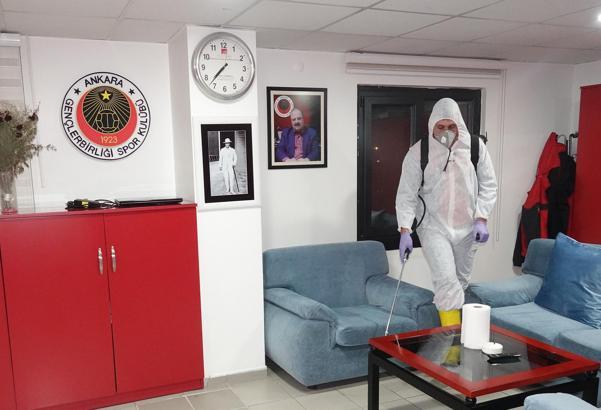 Gençlerbirliği İlhan Cavcav Tesisleri dezenfekte edildi