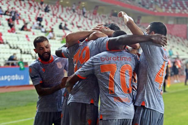 Başakşehir'de hedef mutlak 3 puan