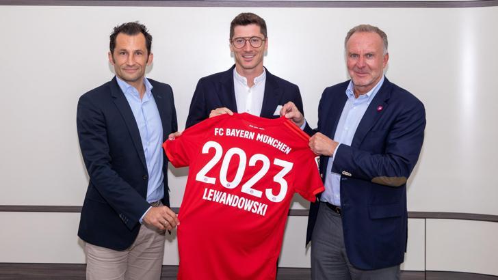 Robert Lewandowski, Bayern Münih'le sözleşme yeniledi!